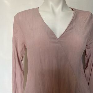 Eddie Bauer 100% rayon faux wrap front long sleeve top lilac
